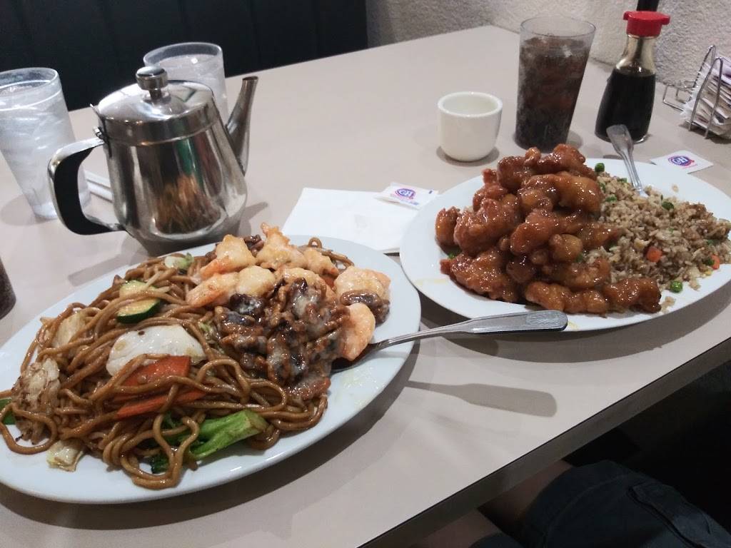 Frank & Yuens | restaurant | 1955 W Texas St, Fairfield, CA 94533, USA | 7074283230 OR +1 707-428-3230