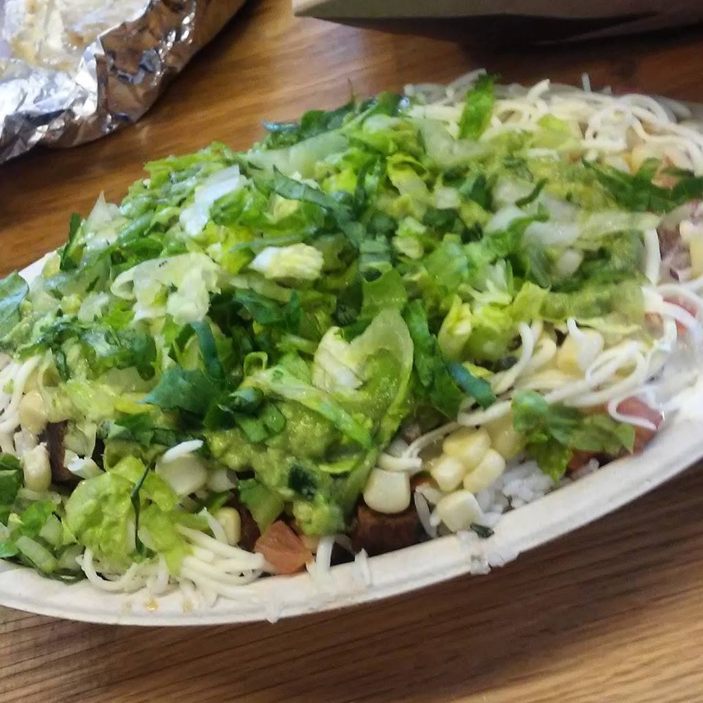 Chipotle Mexican Grill | restaurant | 806 W 63rd St, Chicago, IL 60621, USA | 7739620739 OR +1 773-962-0739