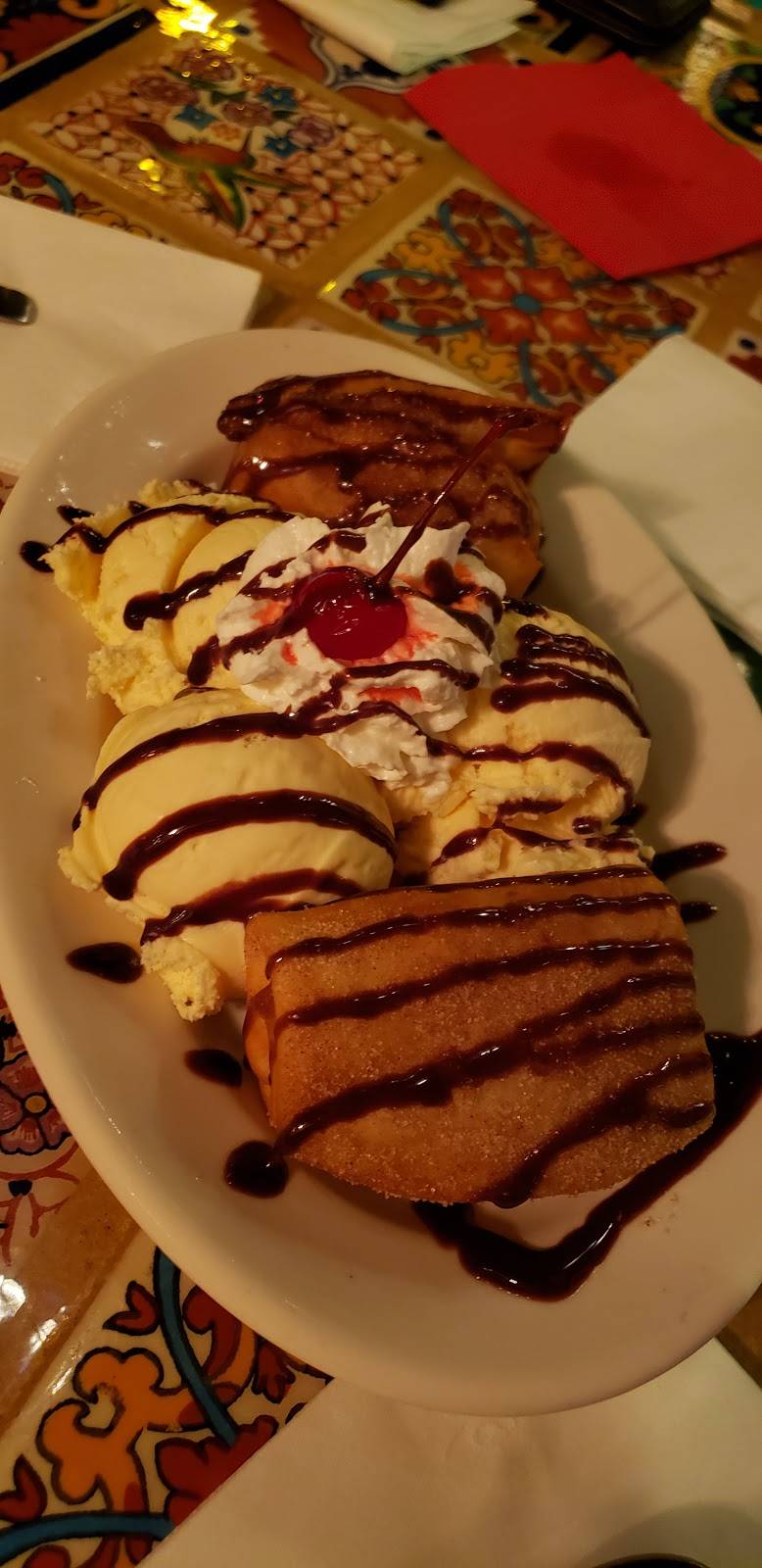 La Siesta Restaurante | restaurant | 3 Main St, Peabody, MA 01960, USA | 9788712215 OR +1 978-871-2215