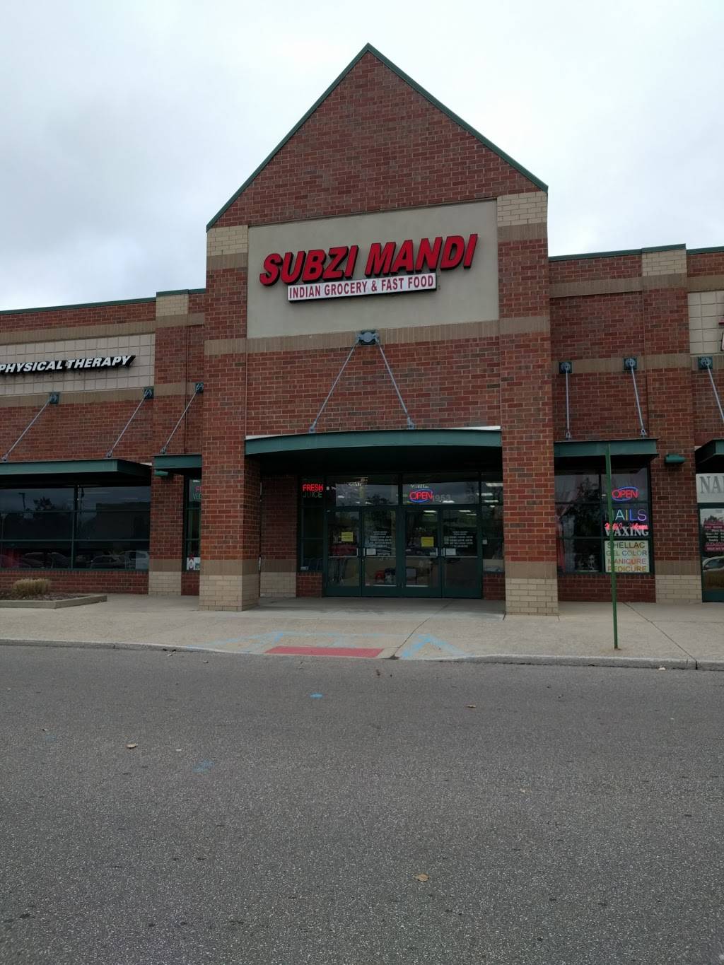 Subzi Mandi | restaurant | 1953 W Maple Rd, Troy, MI 48084, USA | 2482885555 OR +1 248-288-5555