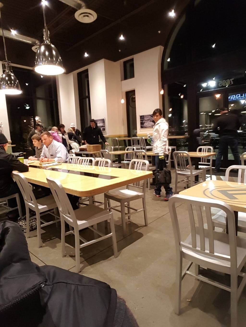 Pieology Pizzeria | restaurant | 7695 SW Nyberg St, Tualatin, OR 97062, USA | 5036923773 OR +1 503-692-3773