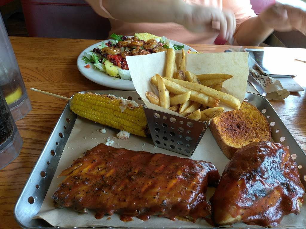 Chilis Grill & Bar | restaurant | 3085 Commercial Way, Spring Hill, FL 34606, USA | 3526862265 OR +1 352-686-2265