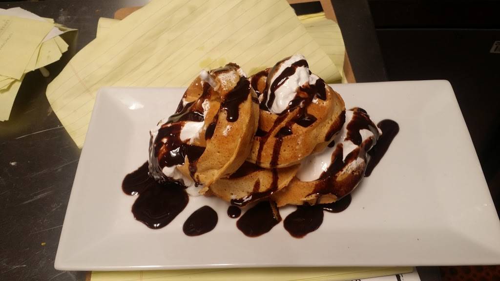 Ocho Rios Jerk Center | restaurant | 1240 Park Ave, Bridgeport, CT 06604, USA | 2033453442 OR +1 203-345-3442