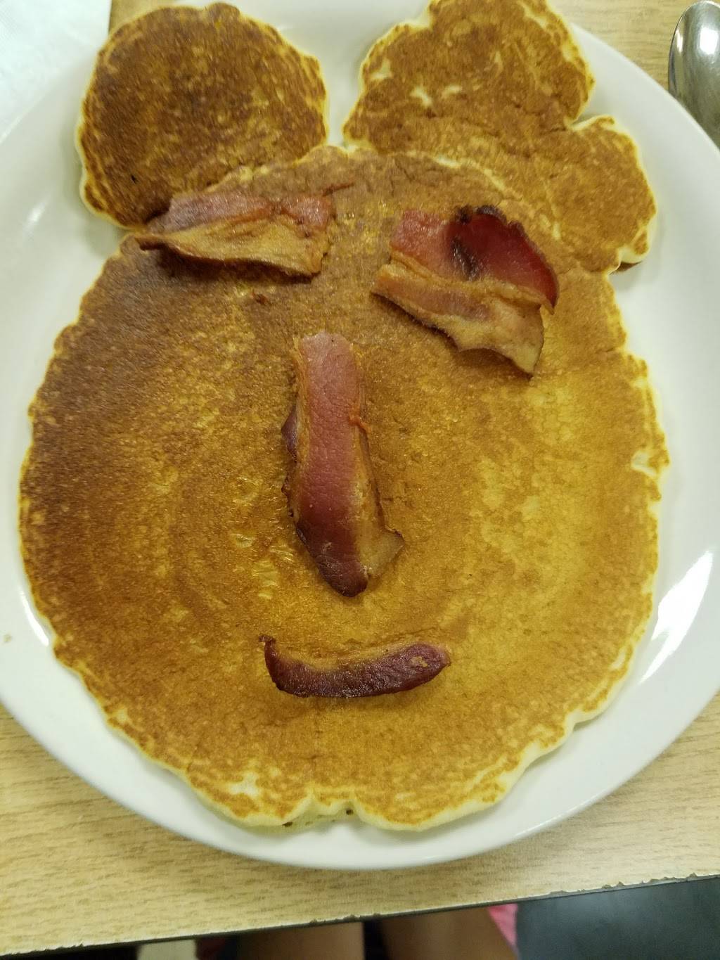 Garland Cafe | restaurant | 2334 W Buckingham Rd # 240, Garland, TX 75042, USA | 9722764008 OR +1 972-276-4008