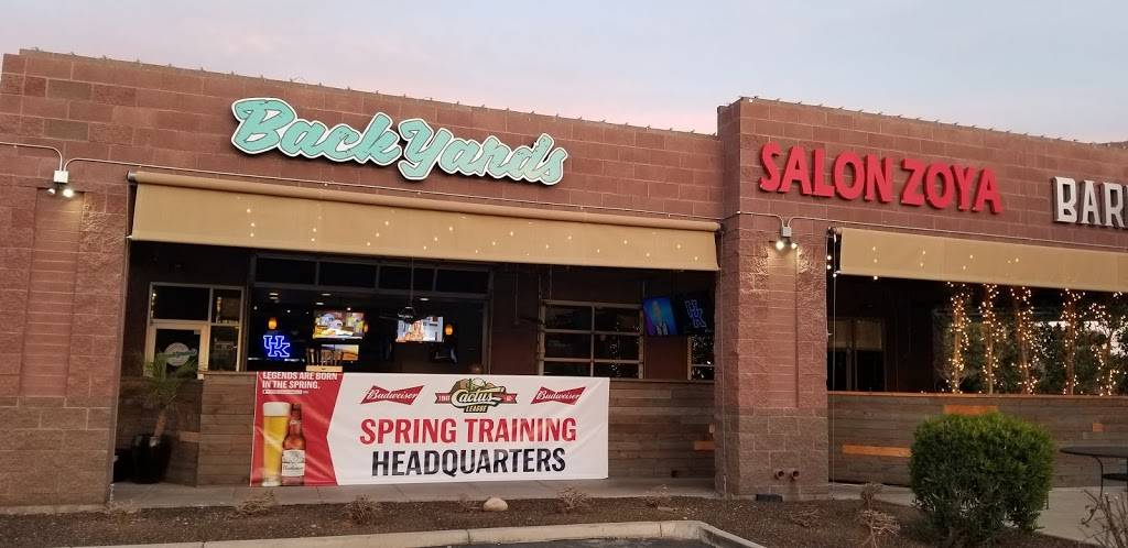Backyards | restaurant | 9261 East Vía de Ventura, Scottsdale, AZ 85258, USA | 4807453030 OR +1 480-745-3030