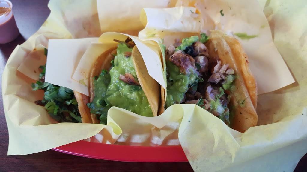 Taqueria Revolución | restaurant | 362 E San Ysidro Blvd, San Diego, CA 92173, USA | 6196903187 OR +1 619-690-3187