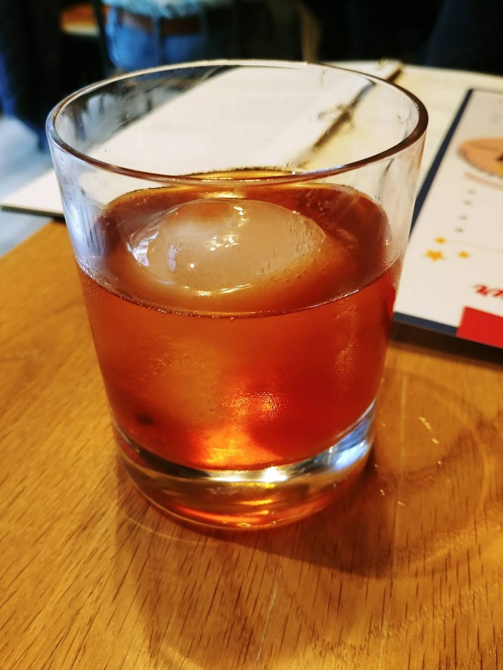 Whiskey Dry | restaurant | 412 S 4th St, Louisville, KY 40202, USA | 5027497933 OR +1 502-749-7933