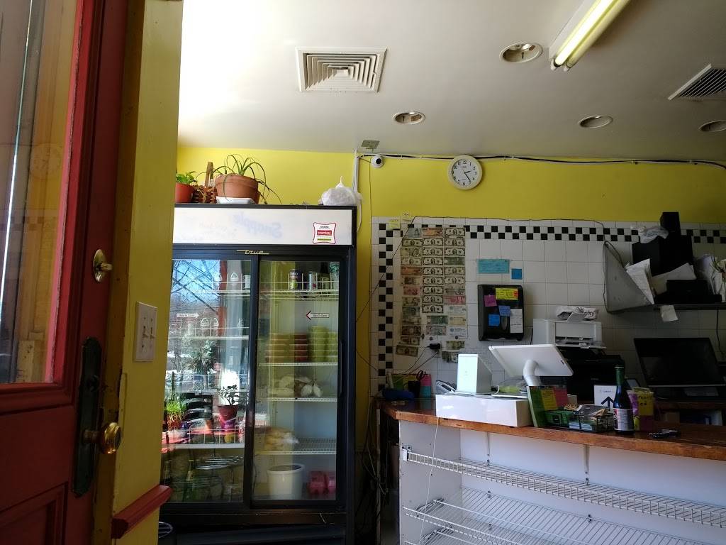 El Charrito Take out | restaurant | 7 Apache Pl, Riverside, CT 06878, USA | 2039900200 OR +1 203-990-0200