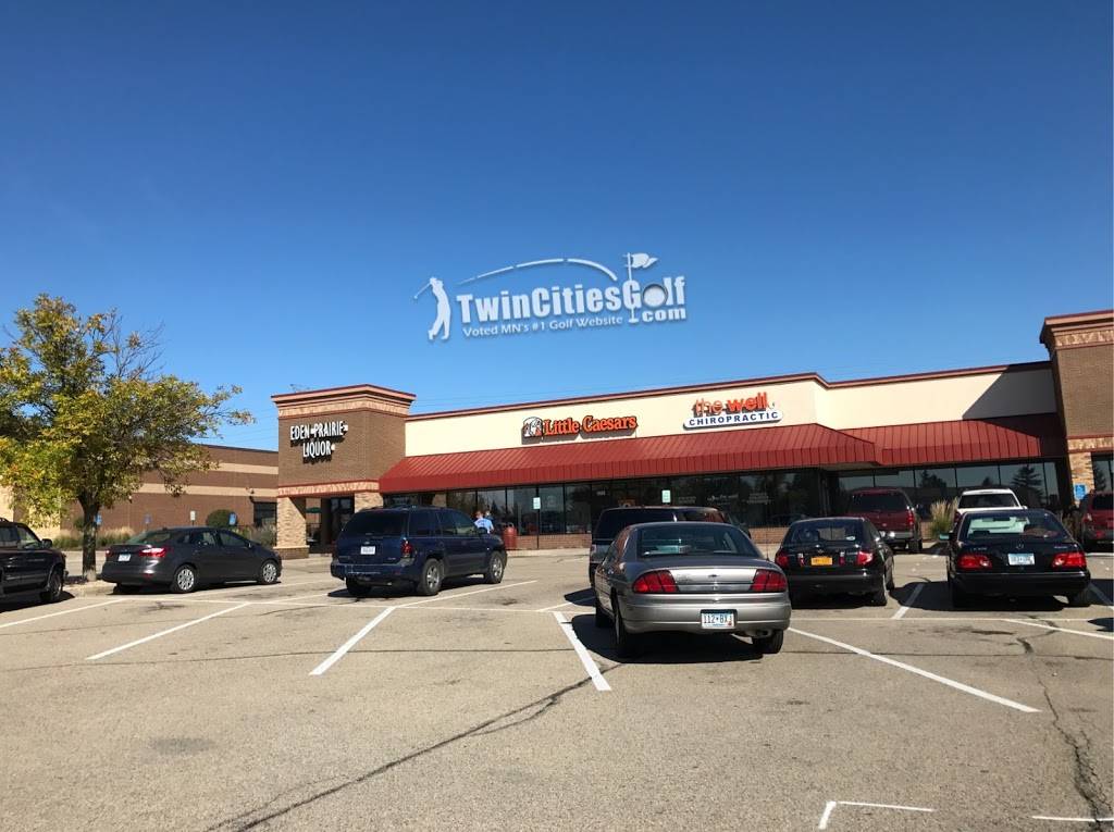 Little Caesars Pizza | meal takeaway | 966-B Prairie Center Dr, Eden Prairie, MN 55344, USA | 9522882120 OR +1 952-288-2120