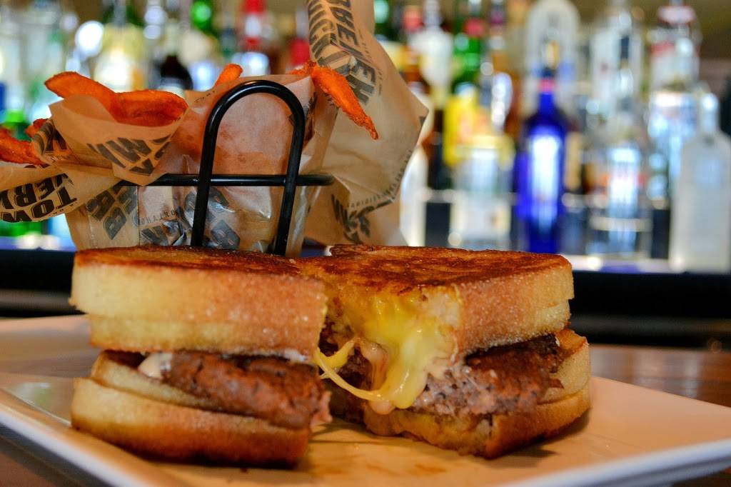 Bricktown Brewery - Remington Park | restaurant | 1 Remington Pl, Oklahoma City, OK 73111, USA | 4054194449 OR +1 405-419-4449