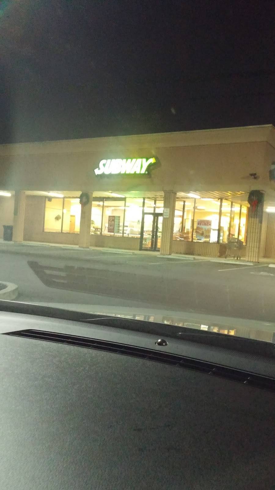 Subway | restaurant | 9475 Westport Rd Suite 307, Louisville, KY 40241, USA | 5023390261 OR +1 502-339-0261