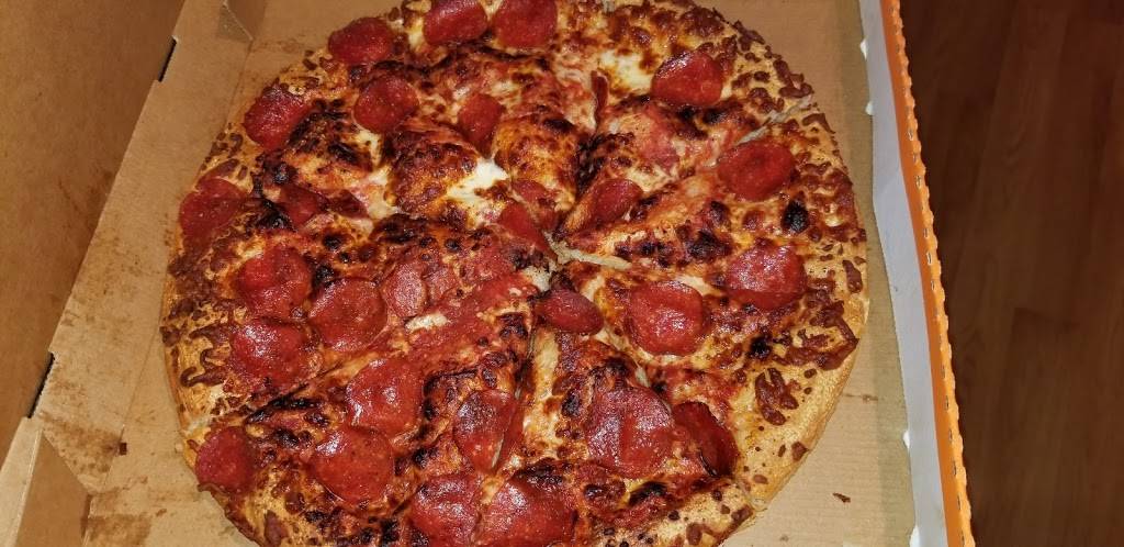 Little Caesars Pizza | meal takeaway | 16353 SE Division St, Portland, OR 97236, USA | 5037611141 OR +1 503-761-1141