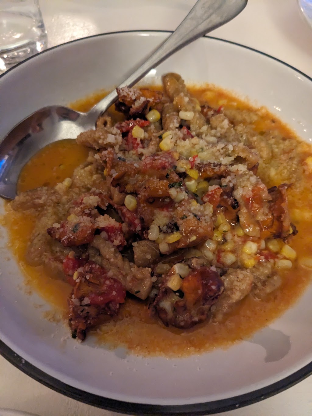 Fet-Fisk Restaurant and Bar | restaurant | 800 Mt Royal Blvd #9, Pittsburgh, PA 15223, USA | 4124650757 OR +1 412-465-0757