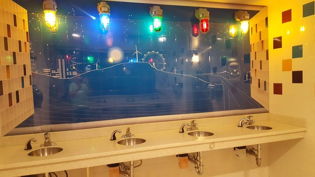 Brenden Cinema Cafe | restaurant | 1985 Willow Pass Rd, Concord, CA 94520, USA | 9256770484 OR +1 925-677-0484