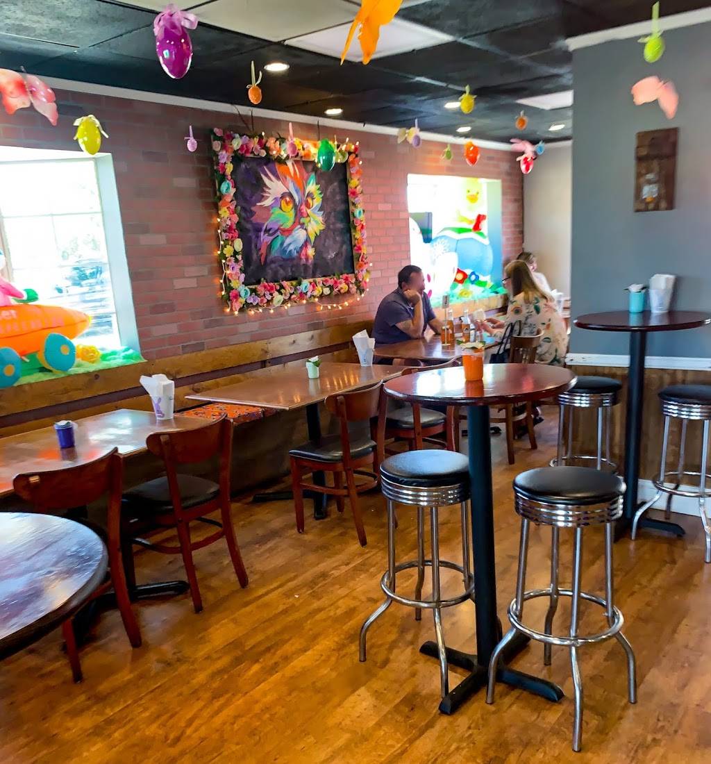 Craft and Taco Lounge | restaurant | 511 W Valley Pkwy, Escondido, CA 92025, USA | 4429995858 OR +1 442-999-5858