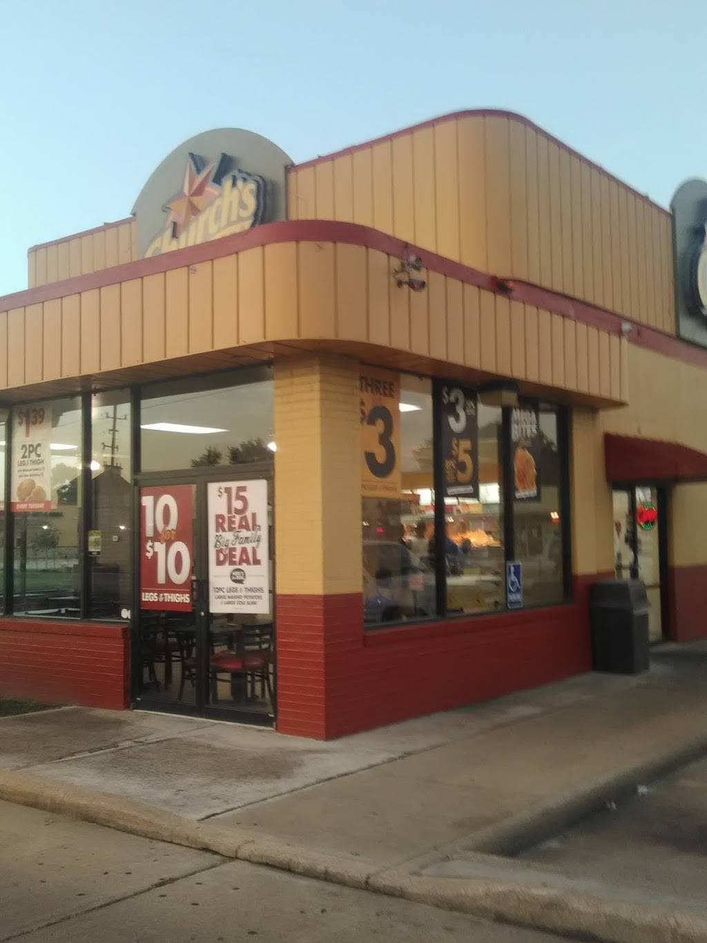 Churchs Chicken | restaurant | 12004 Veterans Memorial Dr, Houston, TX 77067, USA | 2815371979 OR +1 281-537-1979