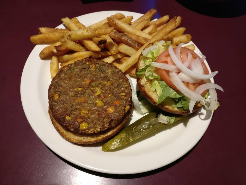 Monaghans Sports Pub & Grill | restaurant | 1289 Marlborough Ct, Oakville, ON L6H 2R9, Canada | 9058424435 OR +1 905-842-4435