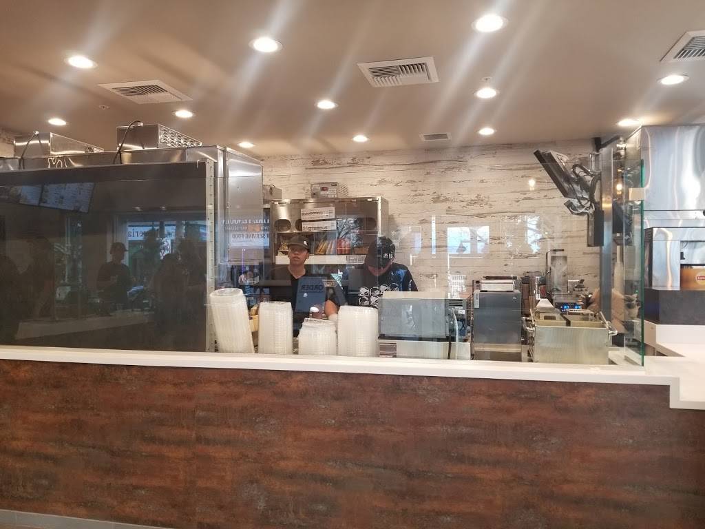 Taco Bell Cantina | meal takeaway | 900 K St, Sacramento, CA 95814, USA | 9165504302 OR +1 916-550-4302