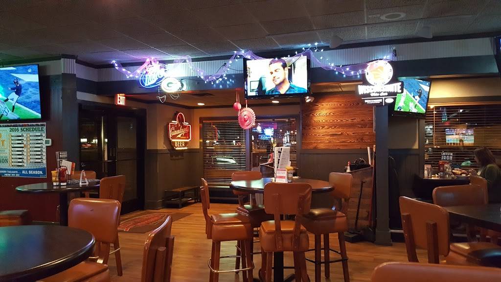 Milwaukee Burger Company | restaurant | 2620 E Clairemont Ave, Eau Claire, WI 54701, USA | 7158346503 OR +1 715-834-6503