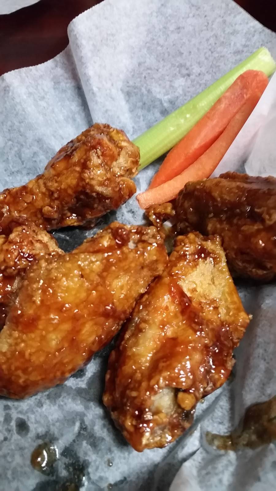 The Stadium | restaurant | 2349 Seven Springs Blvd, New Port Richey, FL 34655, USA | 7273728168 OR +1 727-372-8168