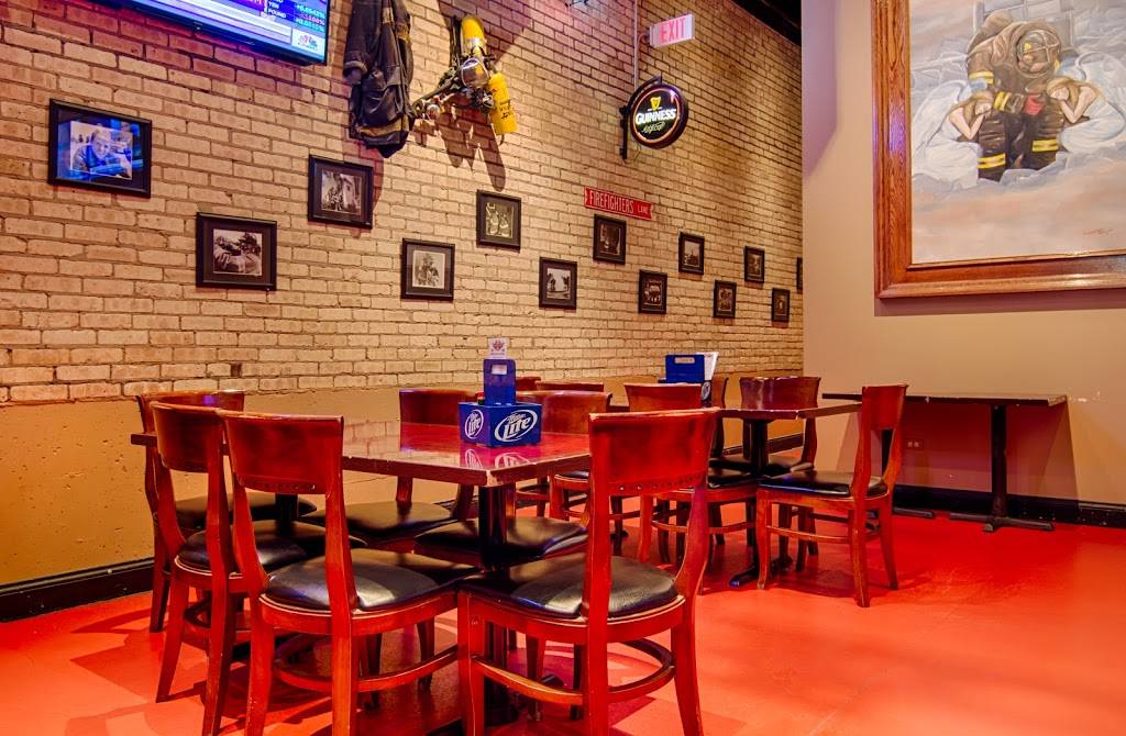 Chiefs Pub | restaurant | 502 N Western Ave, Lake Forest, IL 60045, USA | 8472343444 OR +1 847-234-3444