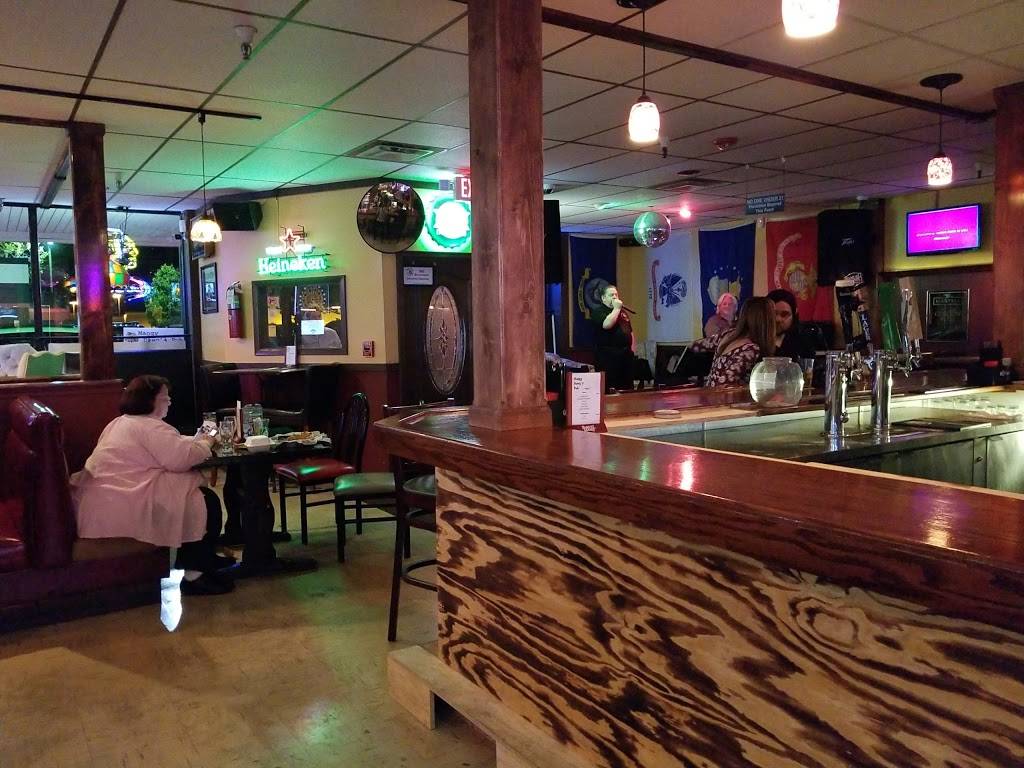 Mangy Dawgs Pub & Grill House | restaurant | 1832 West Army Trail Road, Hanover Park, IL 60133, USA | 6308372233 OR +1 630-837-2233