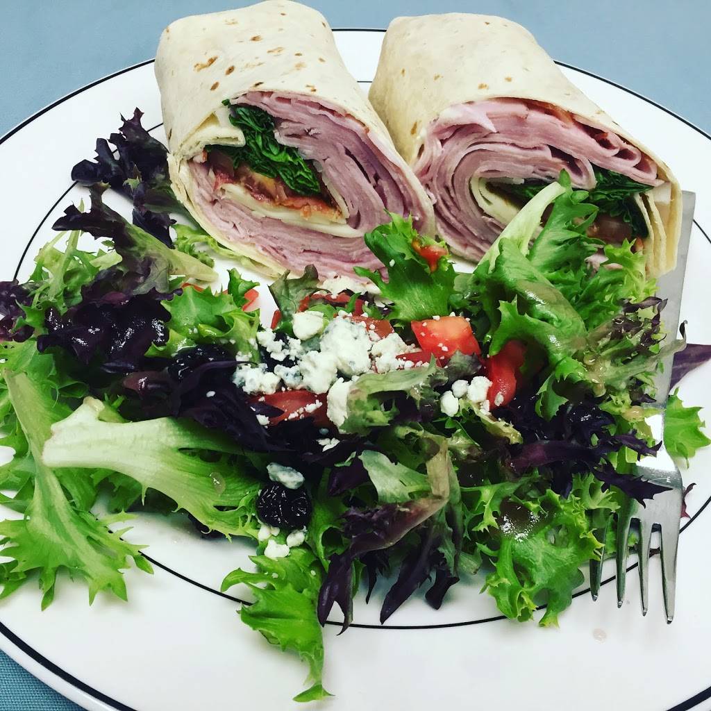 Noosa Bistro | restaurant | 9500 Diamond Centre Dr, Mentor, OH 44060, USA | 4409531088 OR +1 440-953-1088