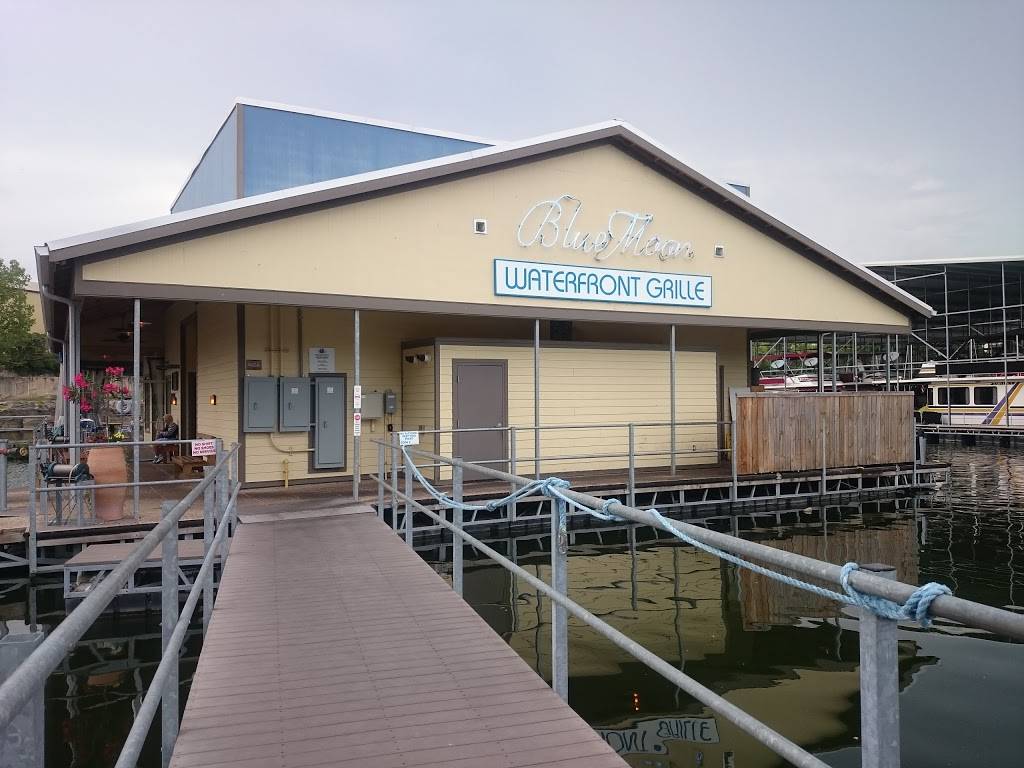 Blue Moon Waterfront Grille | restaurant | 525 Basswood Dr, Nashville, TN 37209, USA | 6153566666 OR +1 615-356-6666