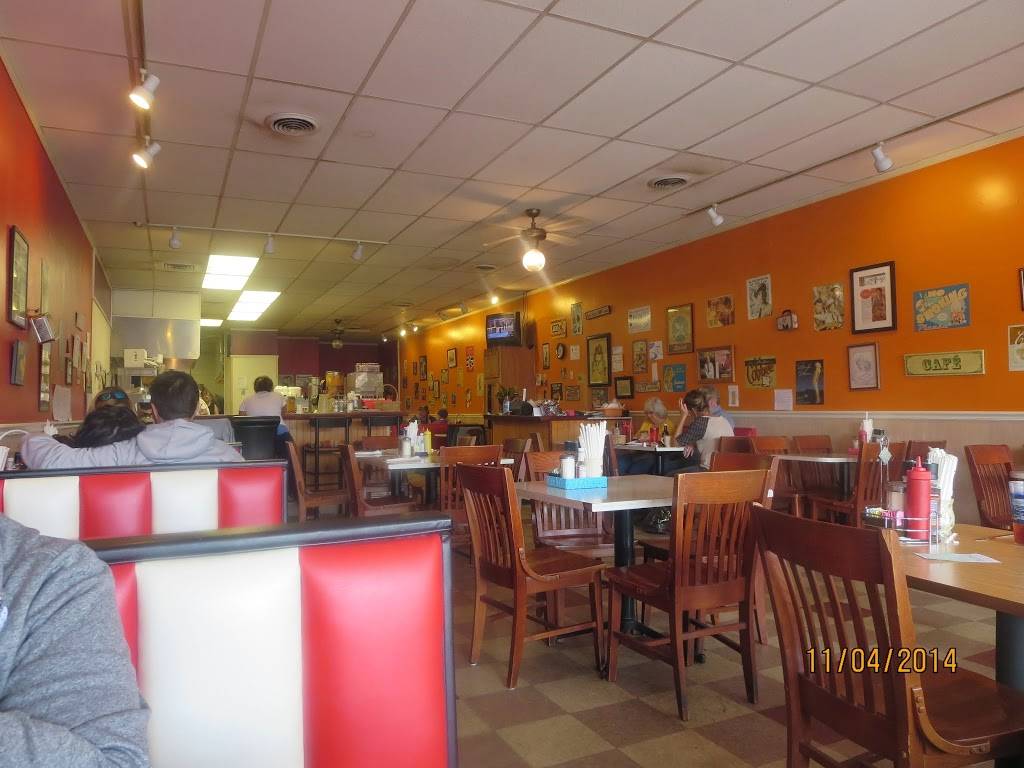Coliseum Country Cafe | restaurant | 1904 Coliseum Blvd, Greensboro, NC 27403, USA | 3362991809 OR +1 336-299-1809