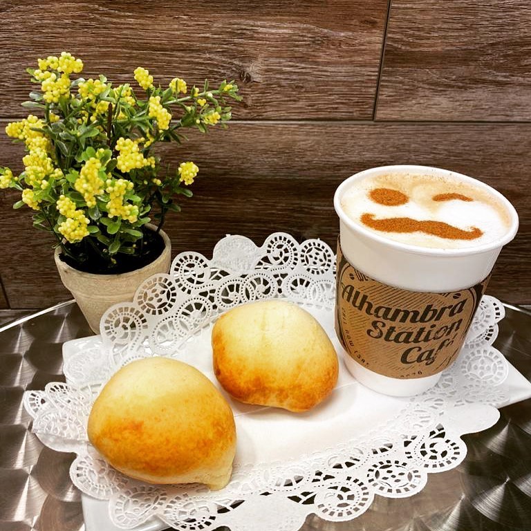 Alhambra Station Cafe | restaurant | 255 Alhambra Cir #170, Coral Gables, FL 33134, USA | 3054412676 OR +1 305-441-2676