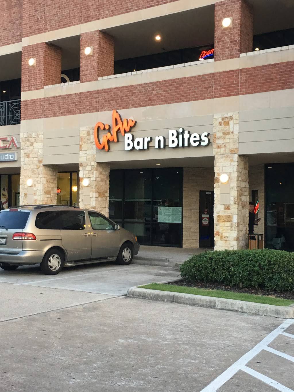 GiAu Bar n Bites | restaurant | 9889 Bellaire Blvd, Houston, TX 77072, USA | 7139888988 OR +1 713-988-8988