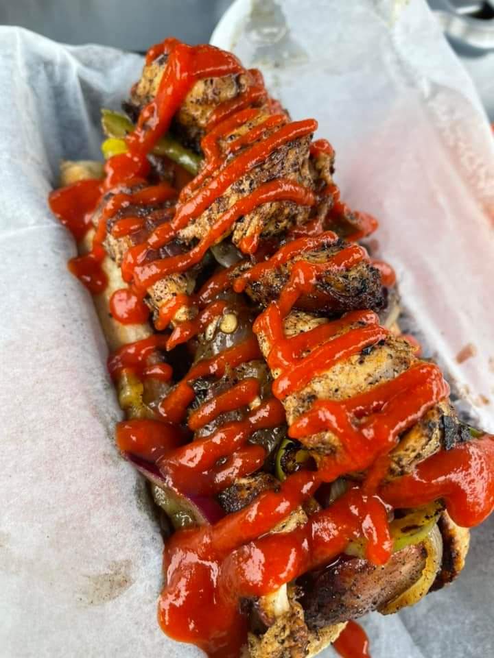 Freeneys All Dogs Go To Heaven | meal takeaway | 6557 Leona St, Jacksonville, FL 32219, USA | 9043622368 OR +1 904-362-2368