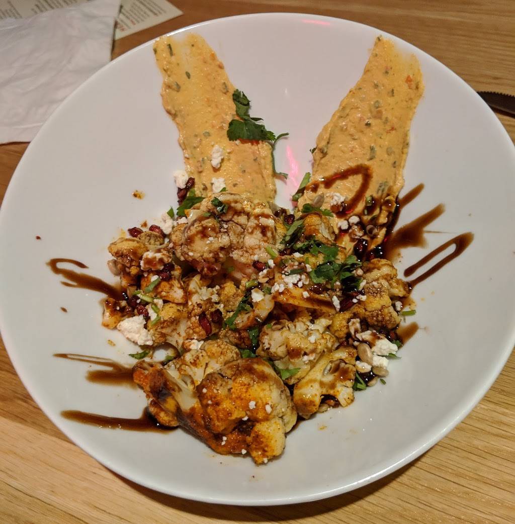 Silver Diner- Columbia | restaurant | 8250 Gateway Overlook Dr, Elkridge, MD 21075, USA | 4437335213 OR +1 443-733-5213