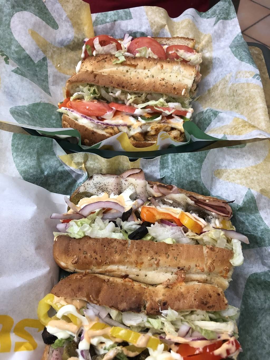 Subway | restaurant | Orion Gate West, 543 Steeles Ave E Unit C-3, Brampton, ON L6W 4S2, Canada | 9054594649 OR +1 905-459-4649
