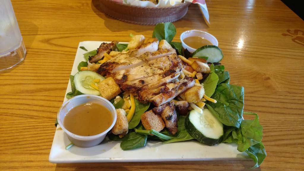 Chilis Grill & Bar | meal takeaway | 3501 SW 36th Ave, Ocala, FL 34474, USA | 3522376611 OR +1 352-237-6611