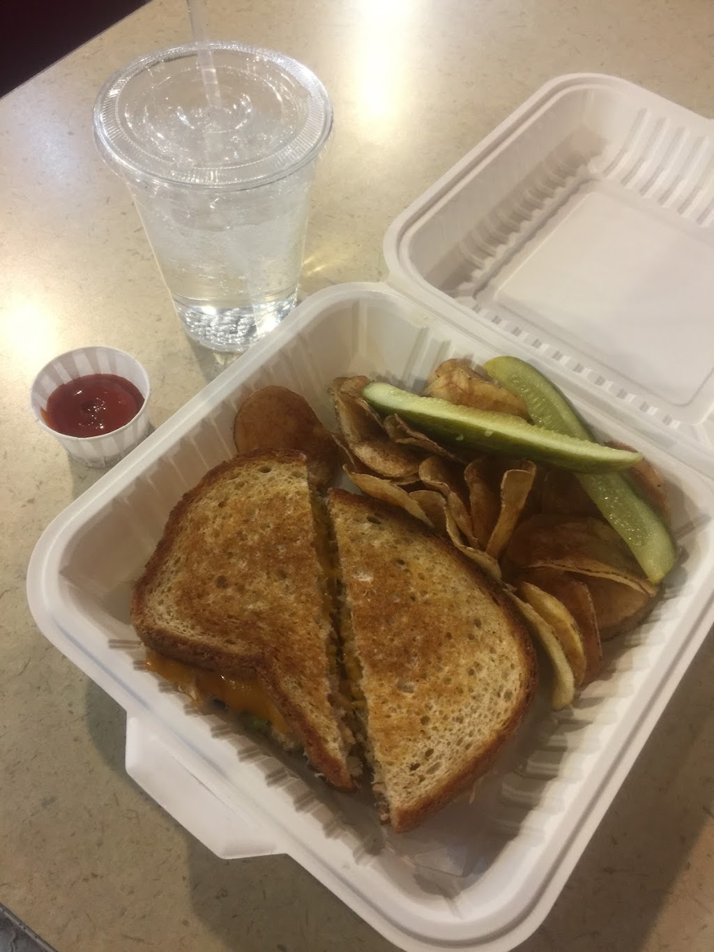 Andys Garage | meal takeaway | 920 E Lake St #161, Minneapolis, MN 55407, USA | 6128862602 OR +1 612-886-2602