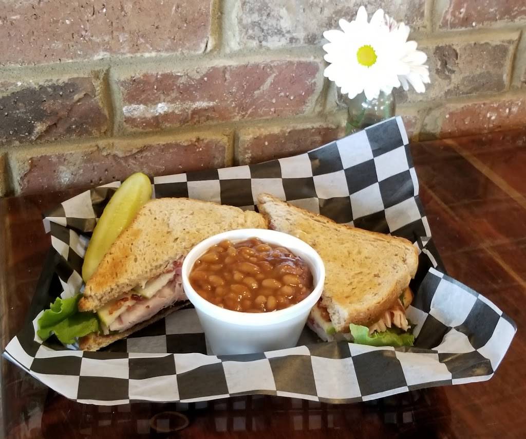 Kendrick Farm Market and Cafe | restaurant | 1665 Hwy 31 N, Prattville, AL 36067, USA | 3343652712 OR +1 334-365-2712