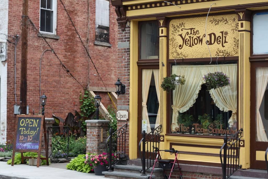 The Yellow Deli | restaurant | 18 S River St, Coxsackie, NY 12051, USA | 5186551655 OR +1 518-655-1655