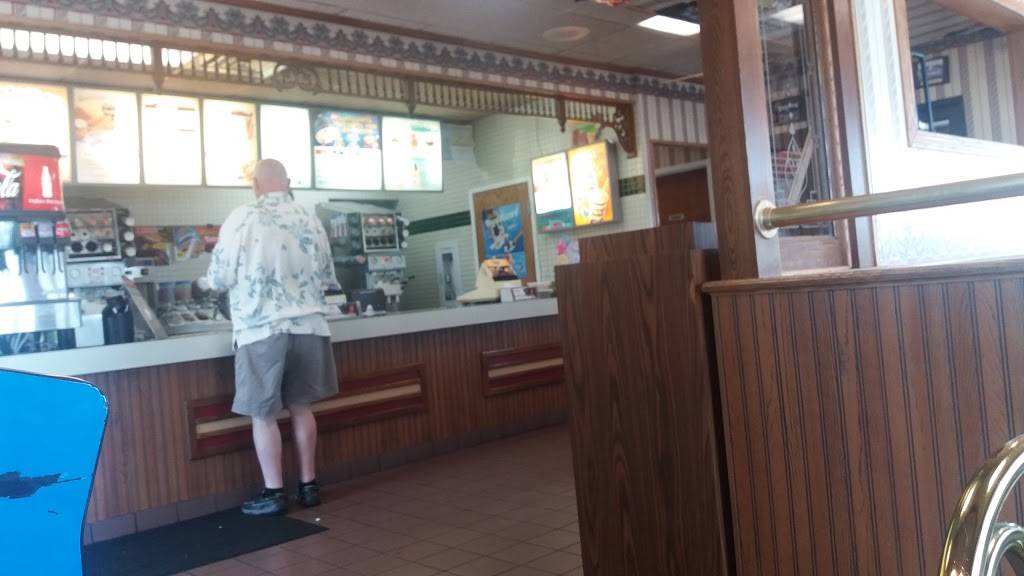 Dairy Queen | restaurant | 2620 N Broad St, Colmar, PA 18915, USA | 2158228106 OR +1 215-822-8106