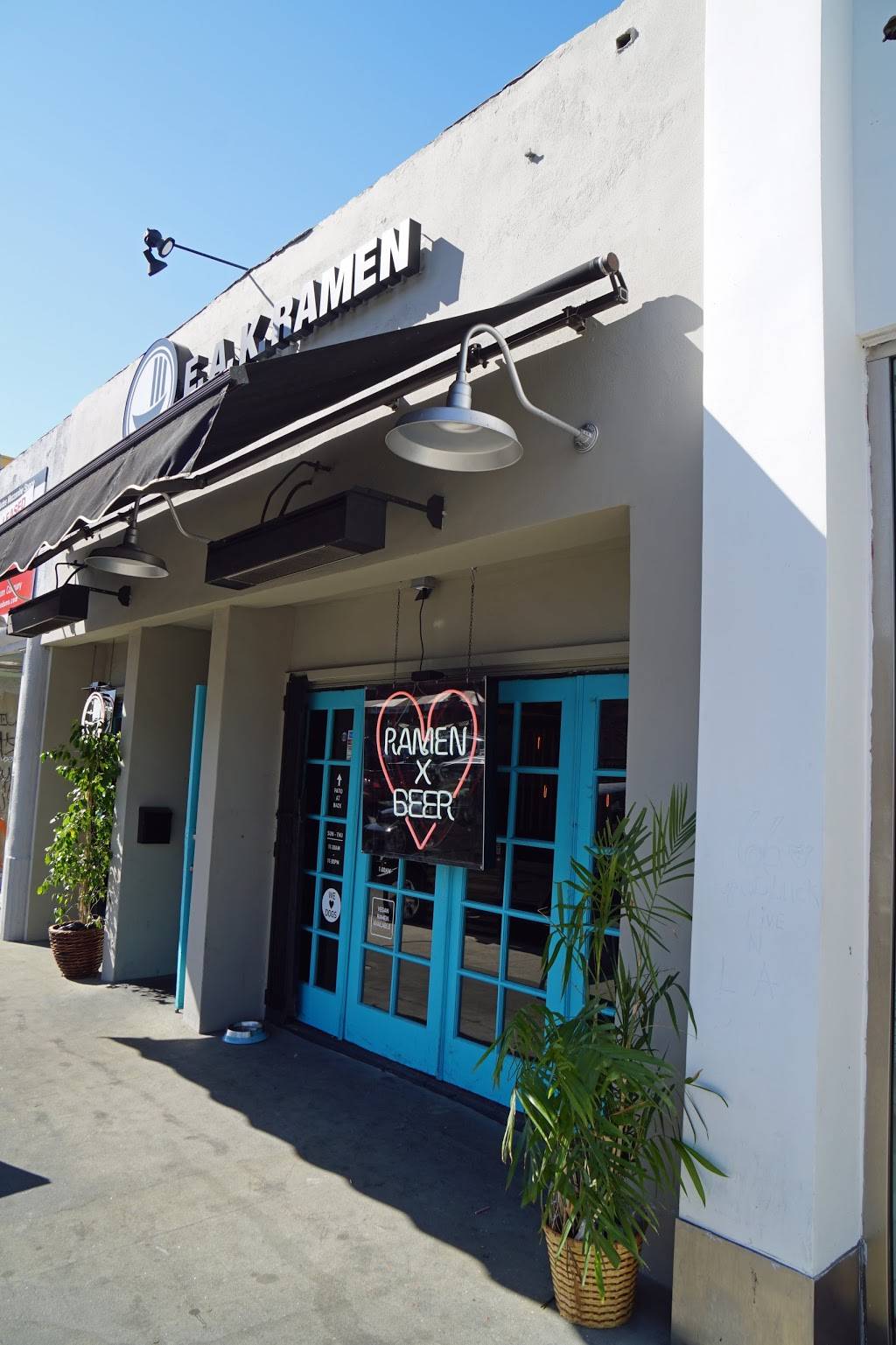 E.A.K. Ramen (LA) | restaurant | 7455 Melrose Ave, Los Angeles, CA 90046, USA | 3238661866 OR +1 323-866-1866