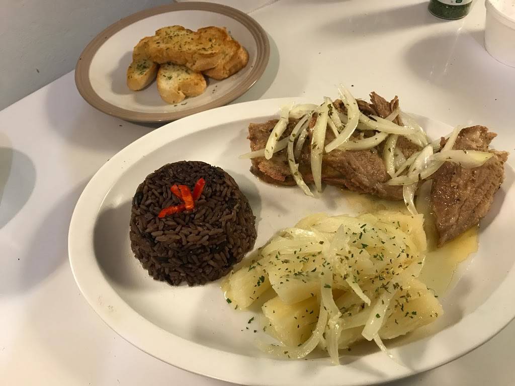 Pampys Latin Food | restaurant | 4475 FL-47, Lake City, FL 32024, USA | 3864875537 OR +1 386-487-5537