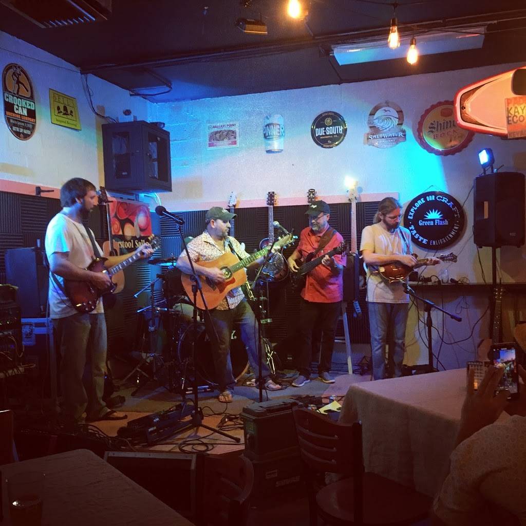 The Gypsy | cafe | 81001 Overseas Hwy #3, Islamorada, FL 33036, USA | 3054322337 OR +1 305-432-2337