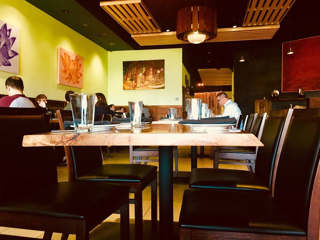 Basil Thai Cuisine-Ballantyne | restaurant | 7800 Rea Rd A, Charlotte, NC 28277, USA | 7049006522 OR +1 704-900-6522