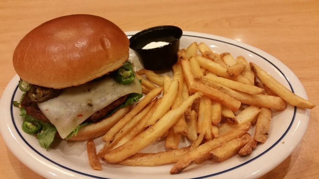 IHOP | restaurant | 1580 Main St SW, Los Lunas, NM 87031, USA | 5058669280 OR +1 505-866-9280