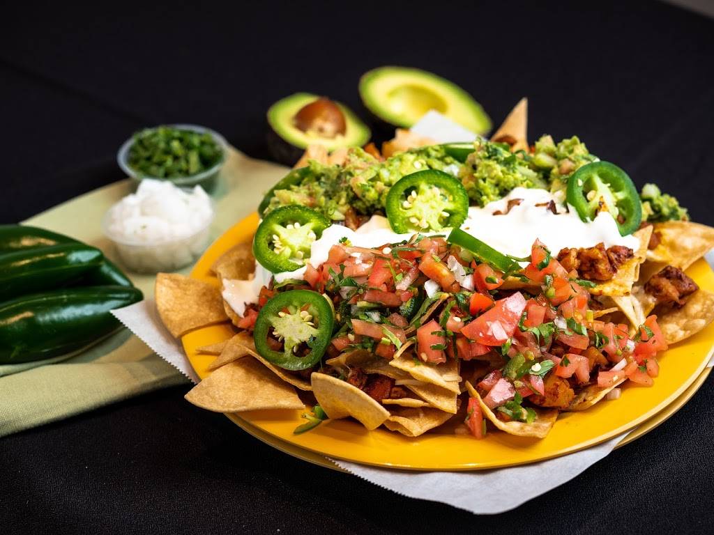 Salsas Taqueria | restaurant | 1760 Prairie City Rd Ste. 130, Folsom, CA 95630, USA | 9169364300 OR +1 916-936-4300