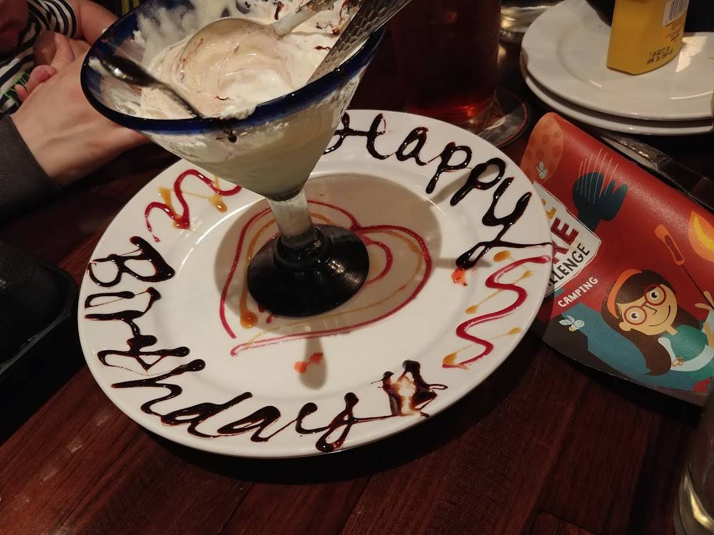 LongHorn Steakhouse | meal takeaway | 16689 W 119th St, Olathe, KS 66061, USA | 9137647444 OR +1 913-764-7444