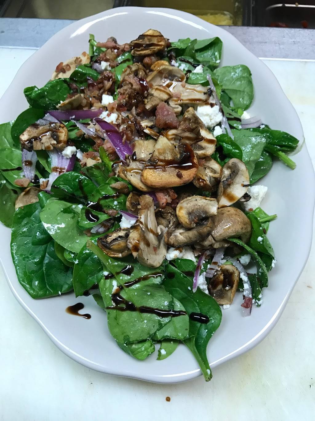 Toscana’s Pizzeria & Restaurant | restaurant | 51 E Kings Hwy, Audubon, NJ 08106, USA | 8563100940 OR +1 856-310-0940