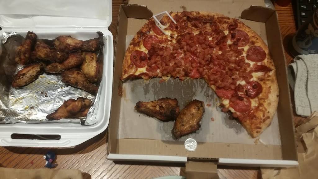 Atlas Pizza ndg | restaurant | 6555 Avenue Somerled, Montréal, QC H4V 1S9, Canada | 5143690505 OR +1 514-369-0505