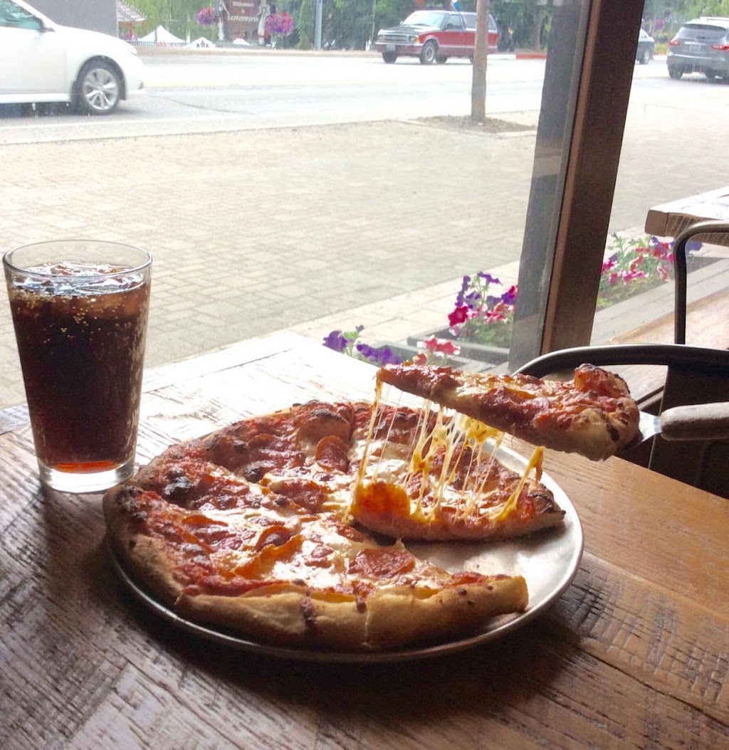 Leavenworth Pizza Company | meal takeaway | 894 US-2, Leavenworth, WA 98826, USA | 5098880494 OR +1 509-888-0494