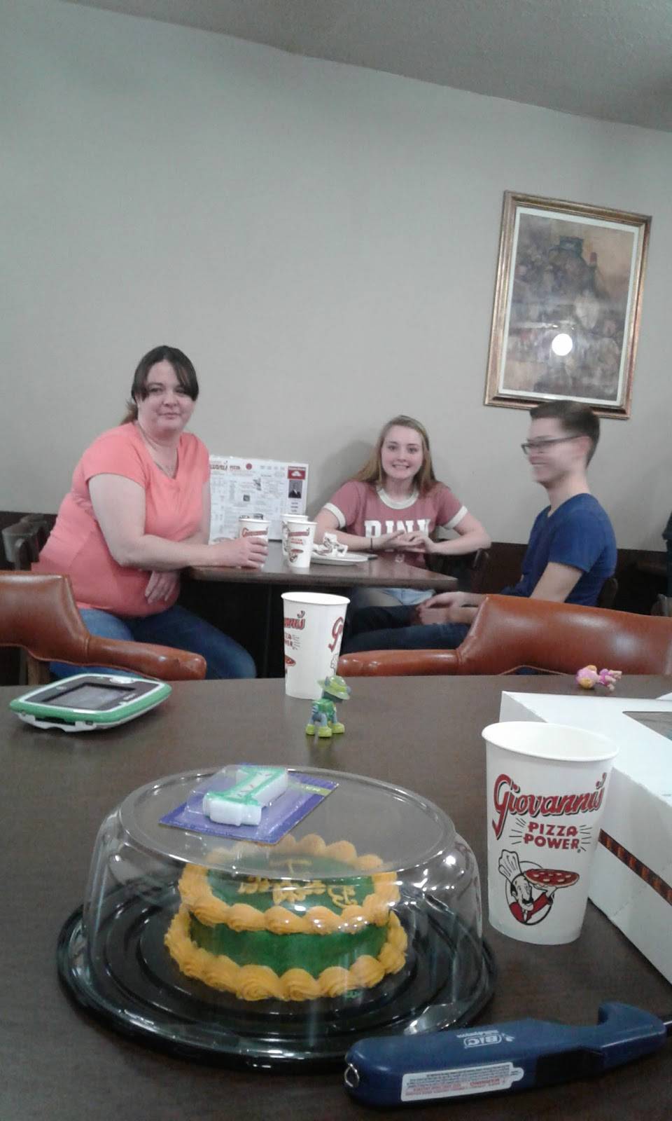 Giovannis Pizza | restaurant | 12153 State Rte 41, West Union, OH 45693, USA | 9375447100 OR +1 937-544-7100